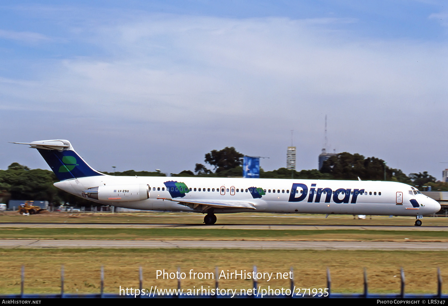 Aircraft Photo of LV-ZSU | McDonnell Douglas MD-82 (DC-9-82) | Dinar Líneas Aéreas | AirHistory.net #271935