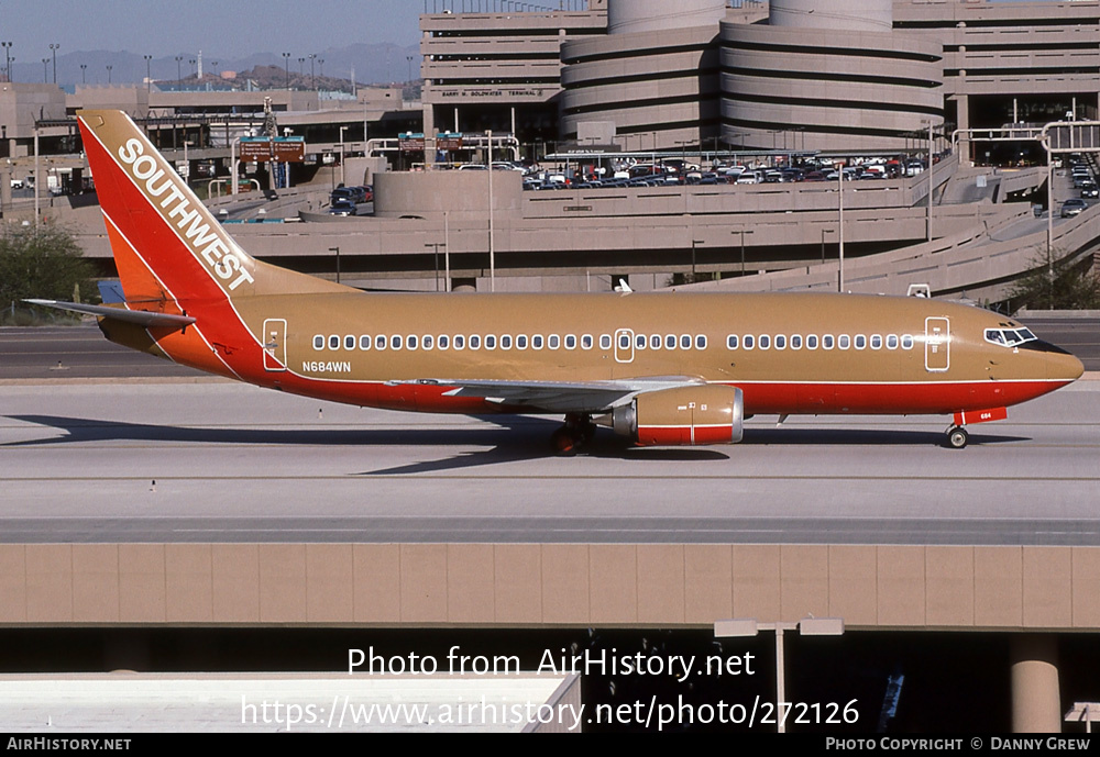 Aircraft Photo of N684WN | Boeing 737-3T0 | Southwest Airlines | AirHistory.net #272126