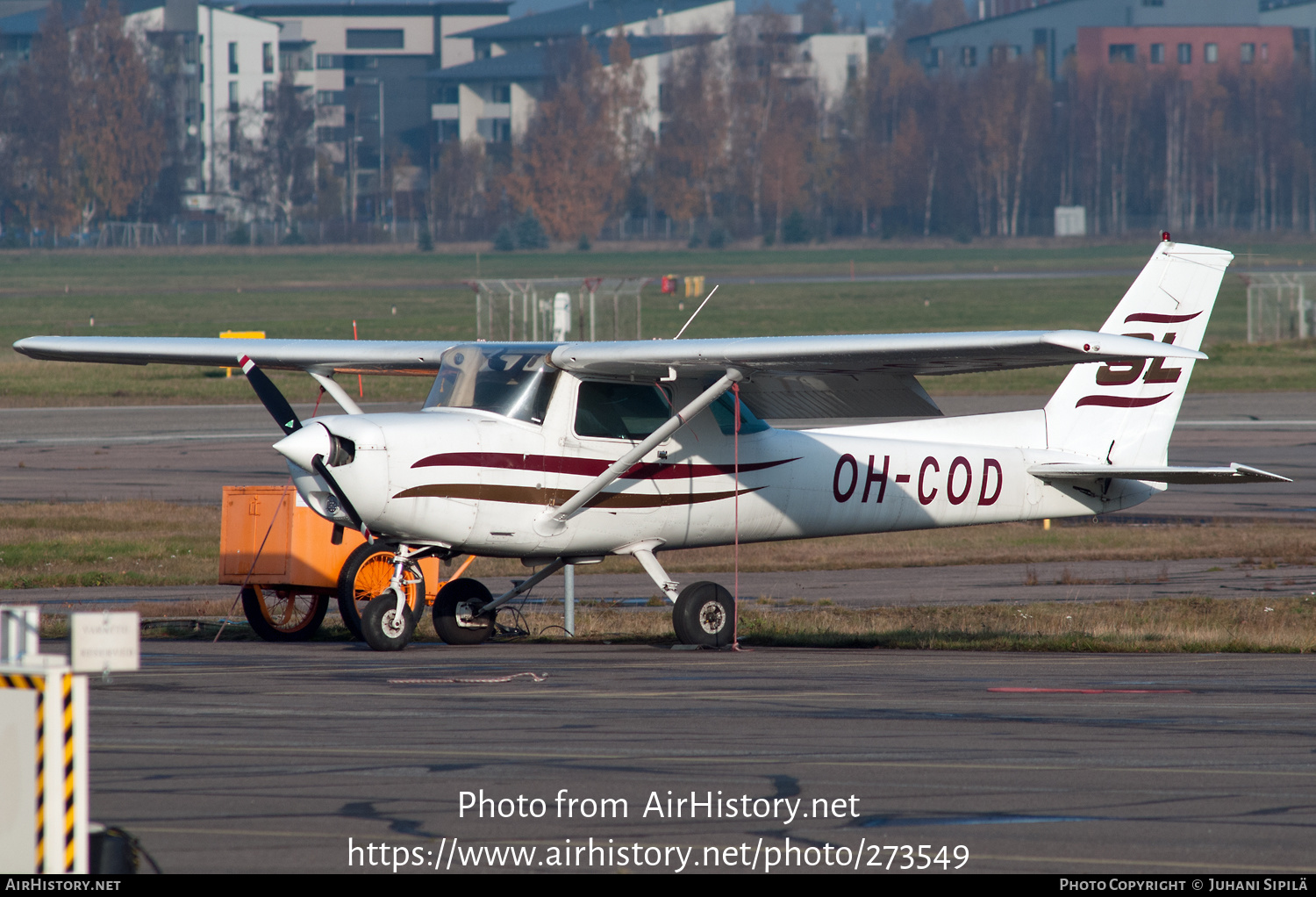 Aircraft Photo of OH-COD | Cessna 152 | Salpauslento | AirHistory.net #273549