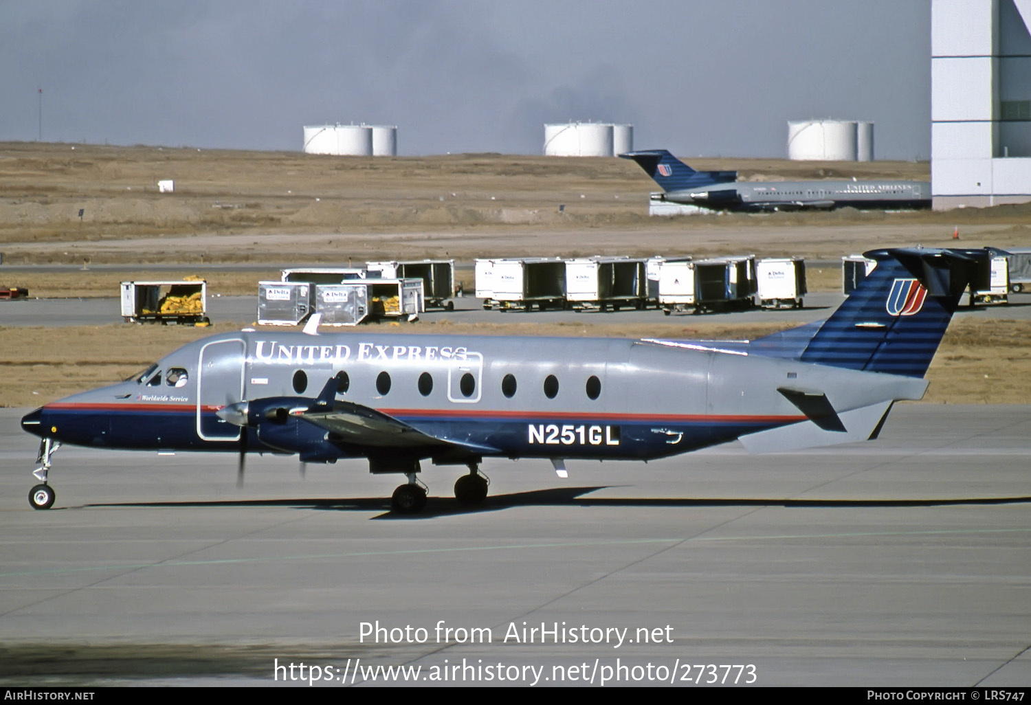 Aircraft Photo of N251GL | Raytheon 1900D | United Express | AirHistory.net #273773