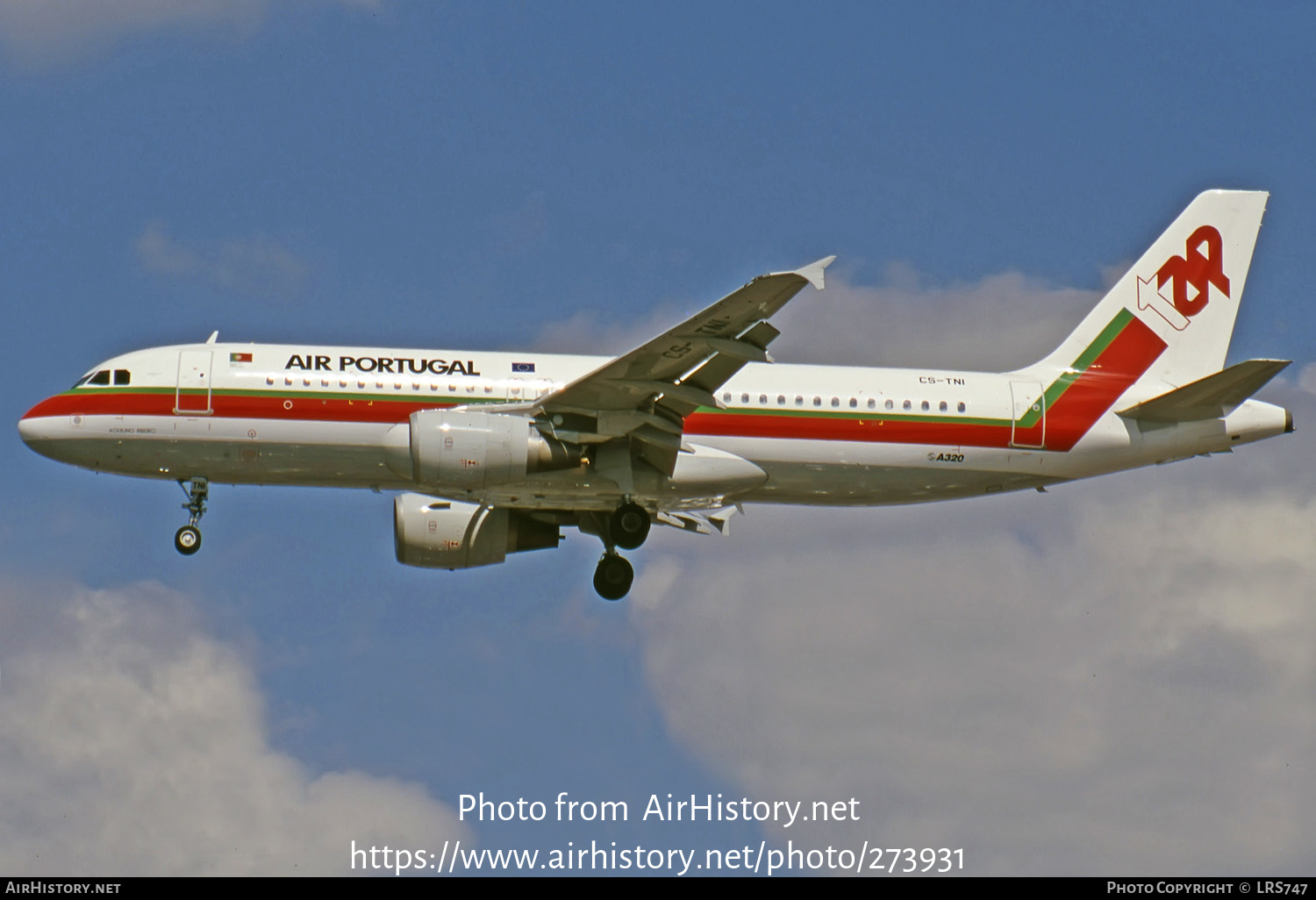 Aircraft Photo of CS-TNI | Airbus A320-214 | TAP Air Portugal | AirHistory.net #273931