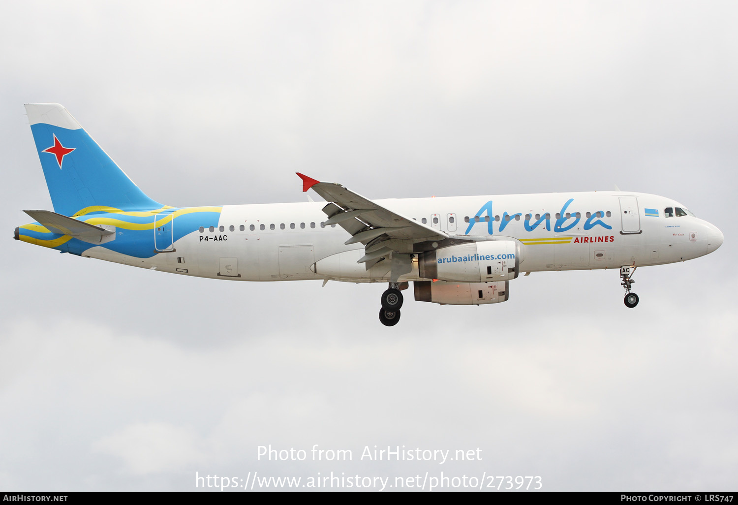 Aircraft Photo of P4-AAC | Airbus A320-232 | Aruba Airlines | AirHistory.net #273973