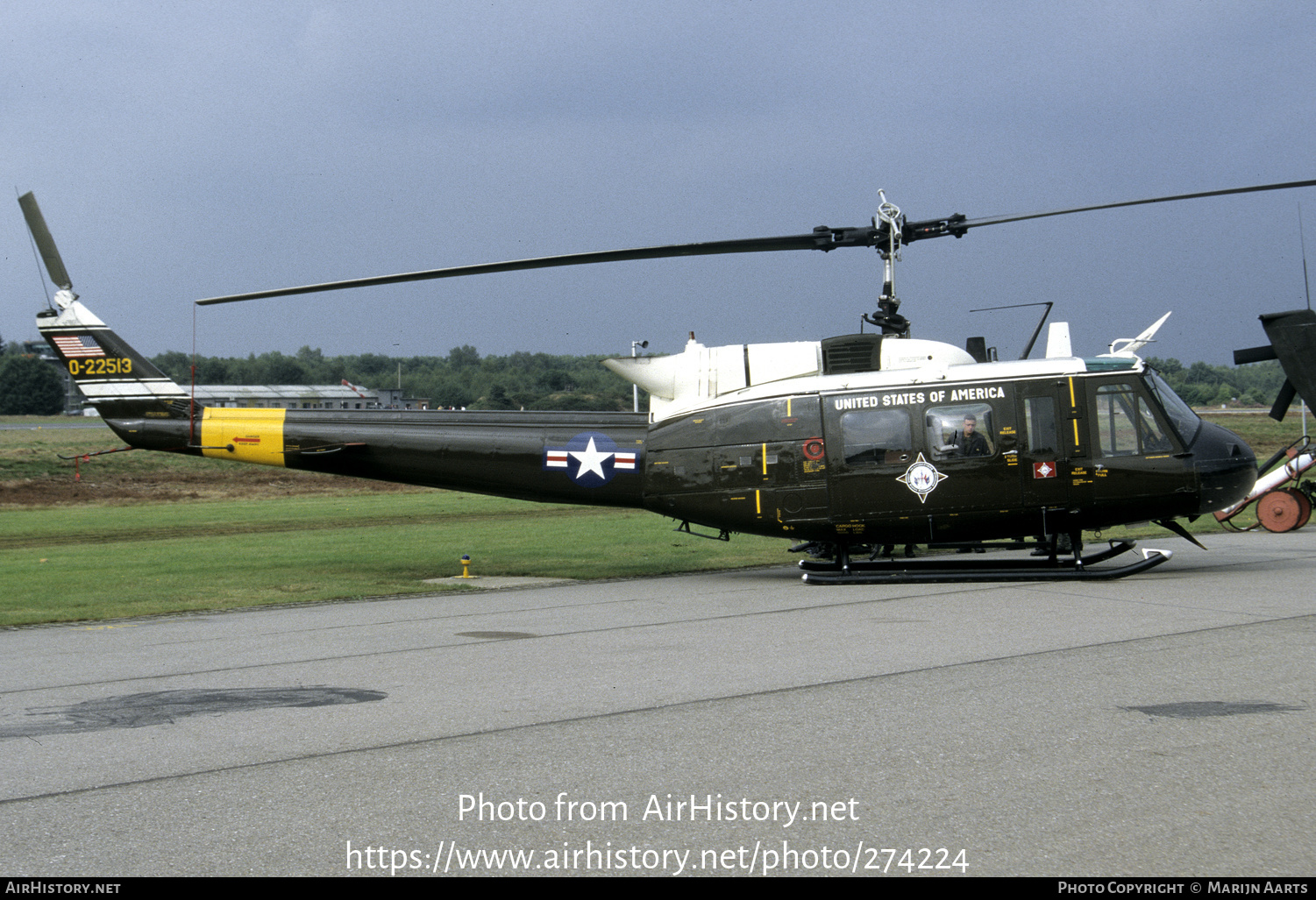 Aircraft Photo of 74-22513 / 0-22513 | Bell UH-1H Iroquois | USA - Army | AirHistory.net #274224