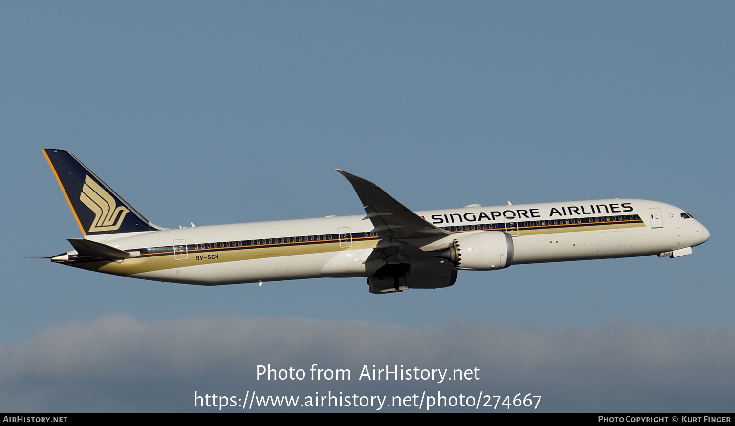 Aircraft Photo of 9V-SCN | Boeing 787-10 Dreamliner | Singapore Airlines | AirHistory.net #274667