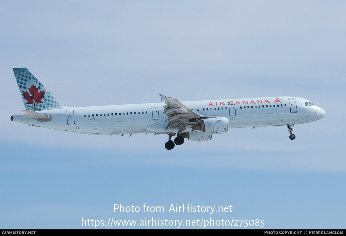 Aircraft Photo of C-GIUE | Airbus A321-211 | Air Canada | AirHistory.net #275085