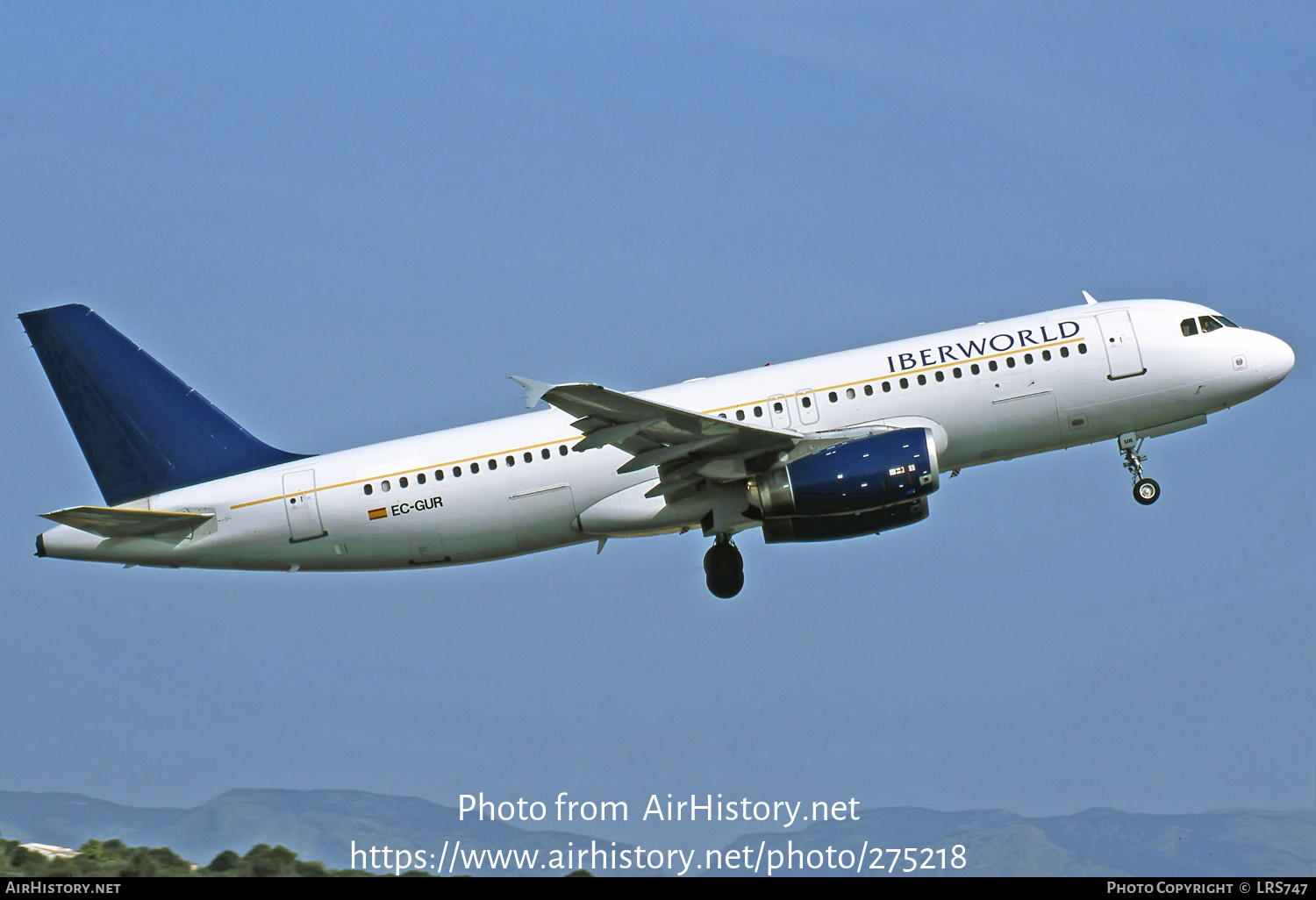 Aircraft Photo of EC-GUR | Airbus A320-231 | Iberworld Airlines | AirHistory.net #275218