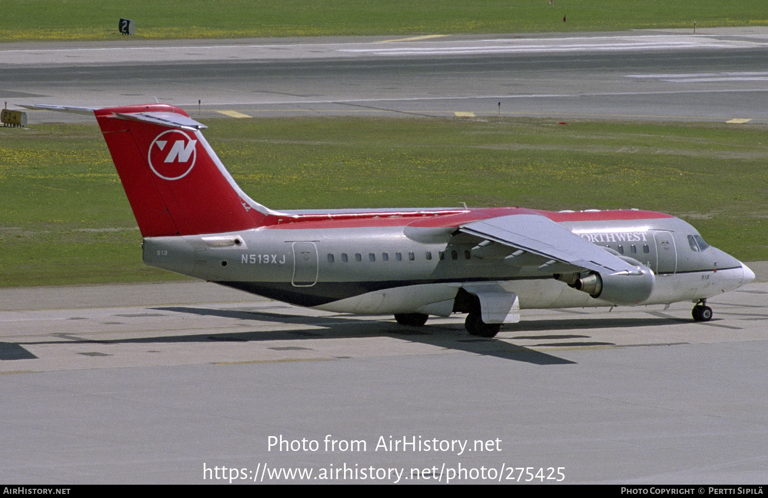 Aircraft Photo of N513XJ | British Aerospace Avro 146-RJ85 | Northwest Jet Airlink | AirHistory.net #275425