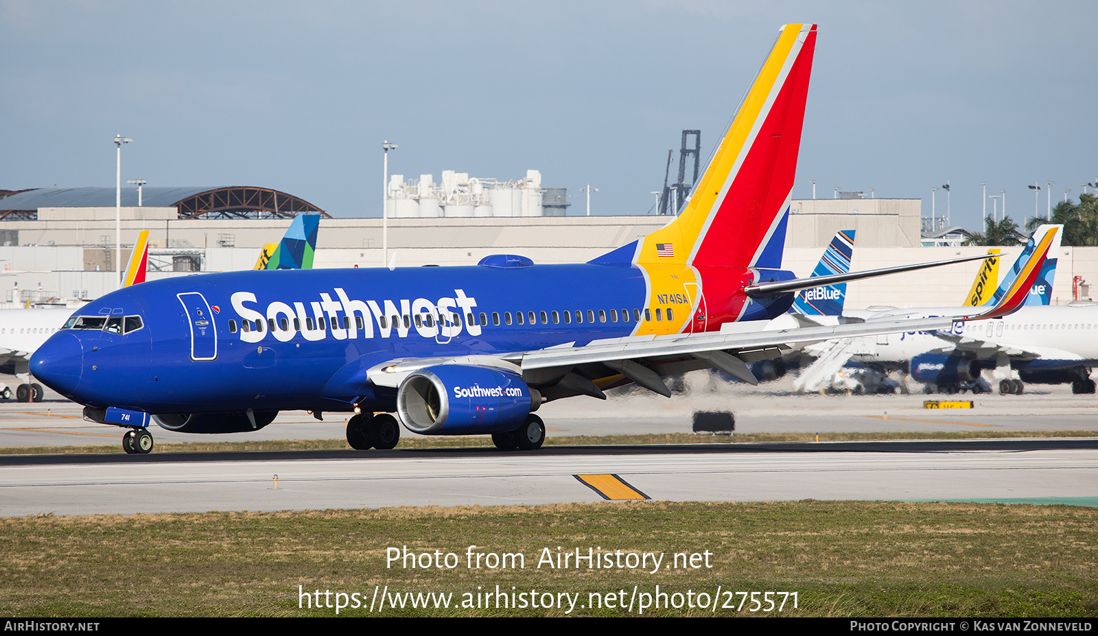 Aircraft Photo of N741SA | Boeing 737-7H4 | Southwest Airlines | AirHistory.net #275571