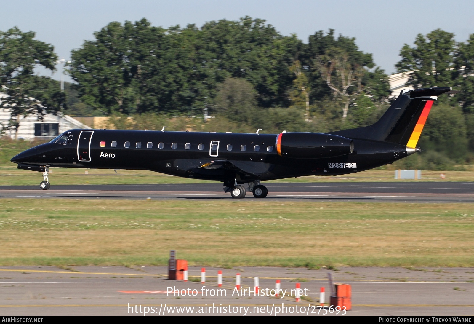 Aircraft Photo of N281EC | Embraer ERJ-135LR (EMB-135LR) | Aero | AirHistory.net #275693