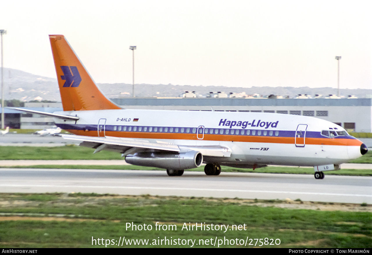 Aircraft Photo of D-AHLD | Boeing 737-2K5/Adv | Hapag-Lloyd | AirHistory.net #275820