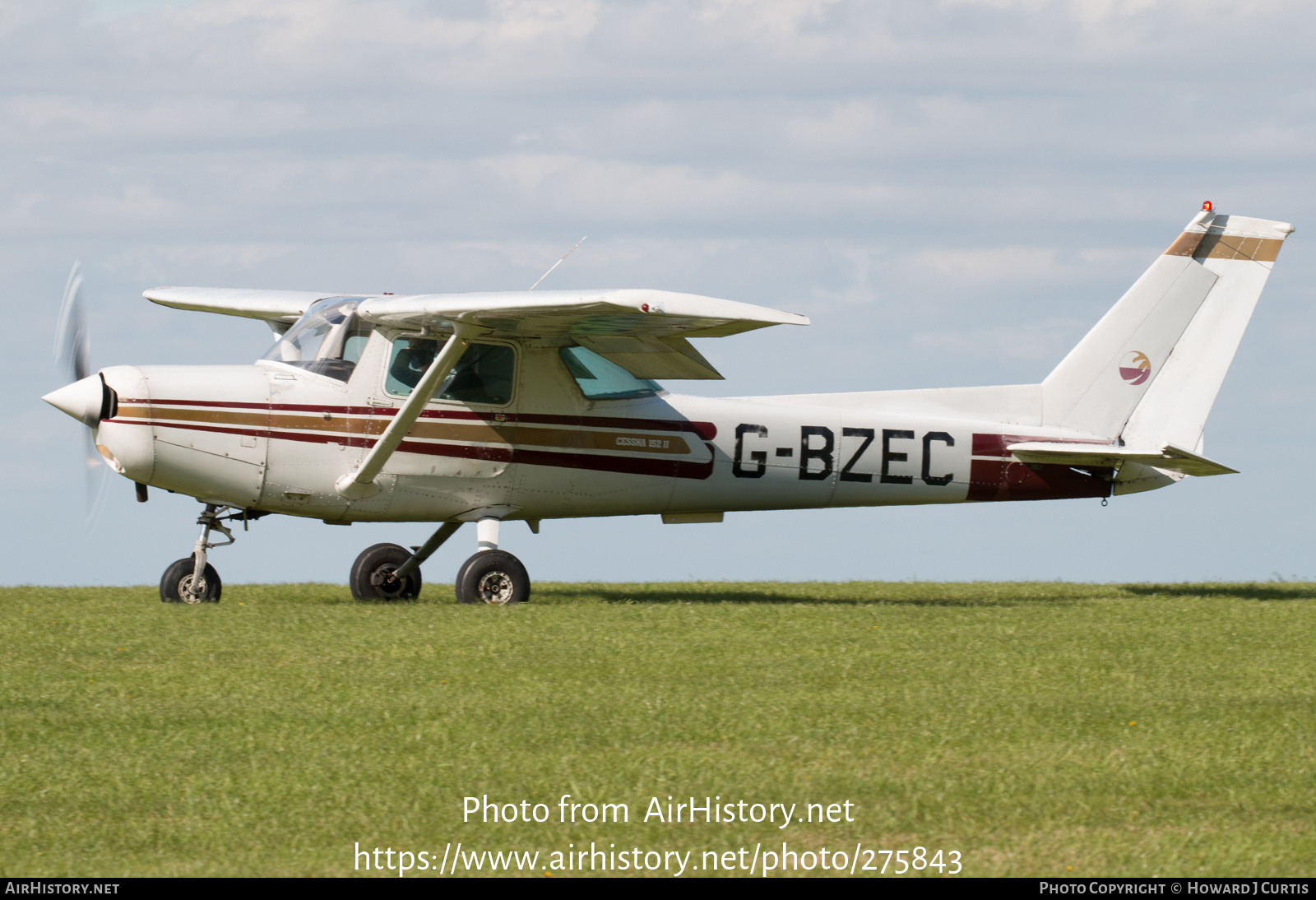 Aircraft Photo of G-BZEC | Cessna 152 | AirHistory.net #275843