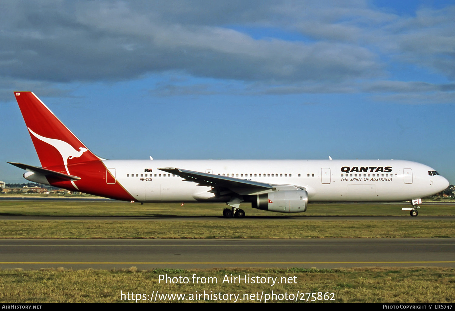 Aircraft Photo of VH-ZXD | Boeing 767-336/ER | Qantas | AirHistory.net #275862