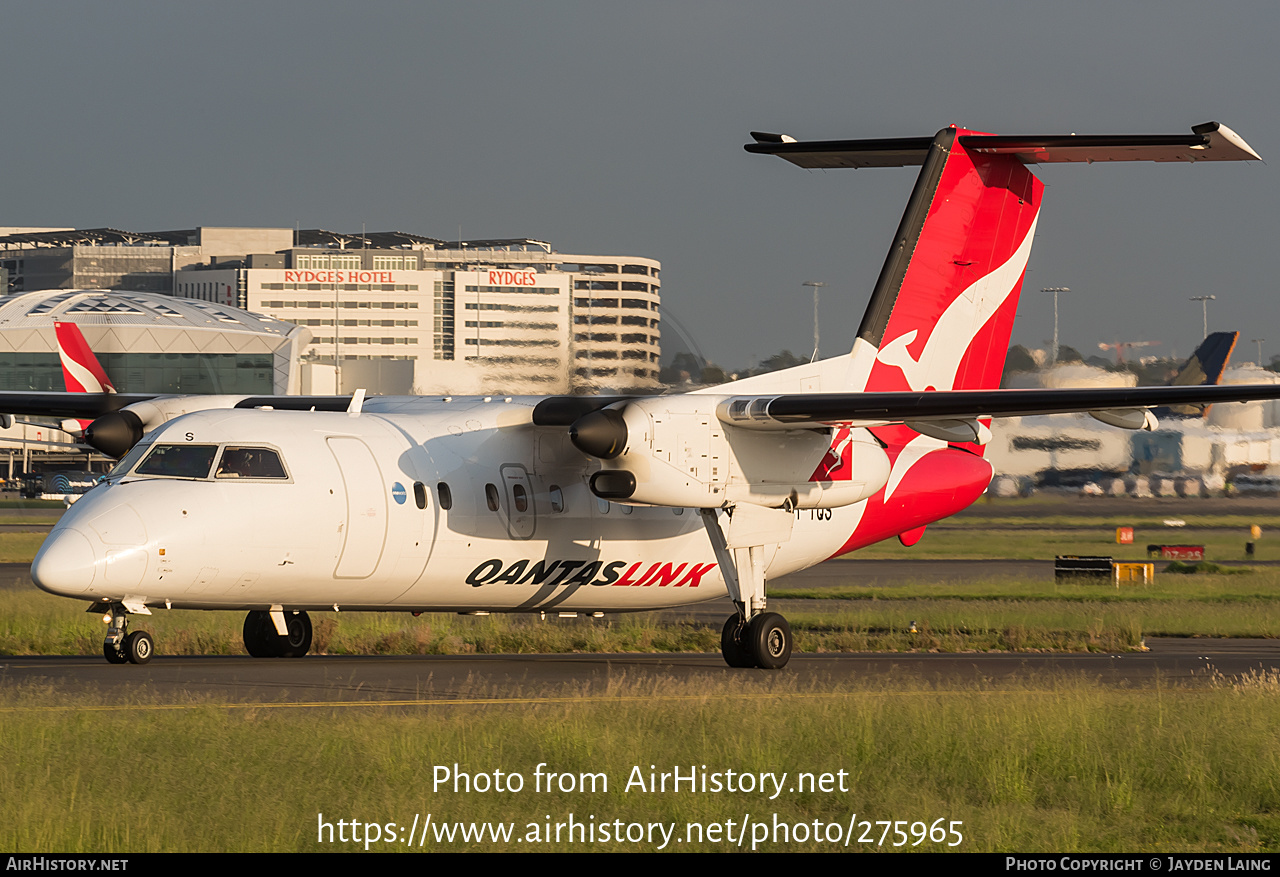 Aircraft Photo of VH-TQS | De Havilland Canada DHC-8-202 Dash 8 | QantasLink | AirHistory.net #275965