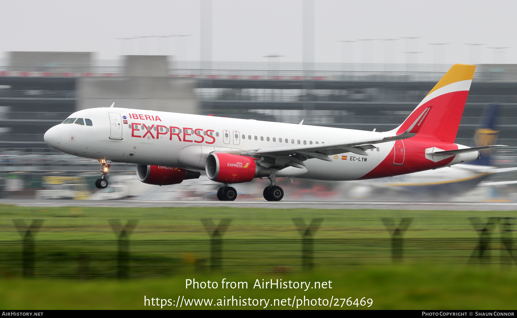 Aircraft Photo of EC-LYM | Airbus A320-216 | Iberia Express | AirHistory.net #276469