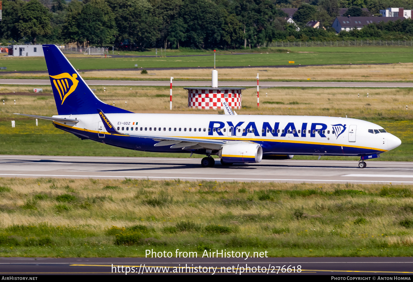 Aircraft Photo of EI-GDZ | Boeing 737-800 | Ryanair | AirHistory.net #276618