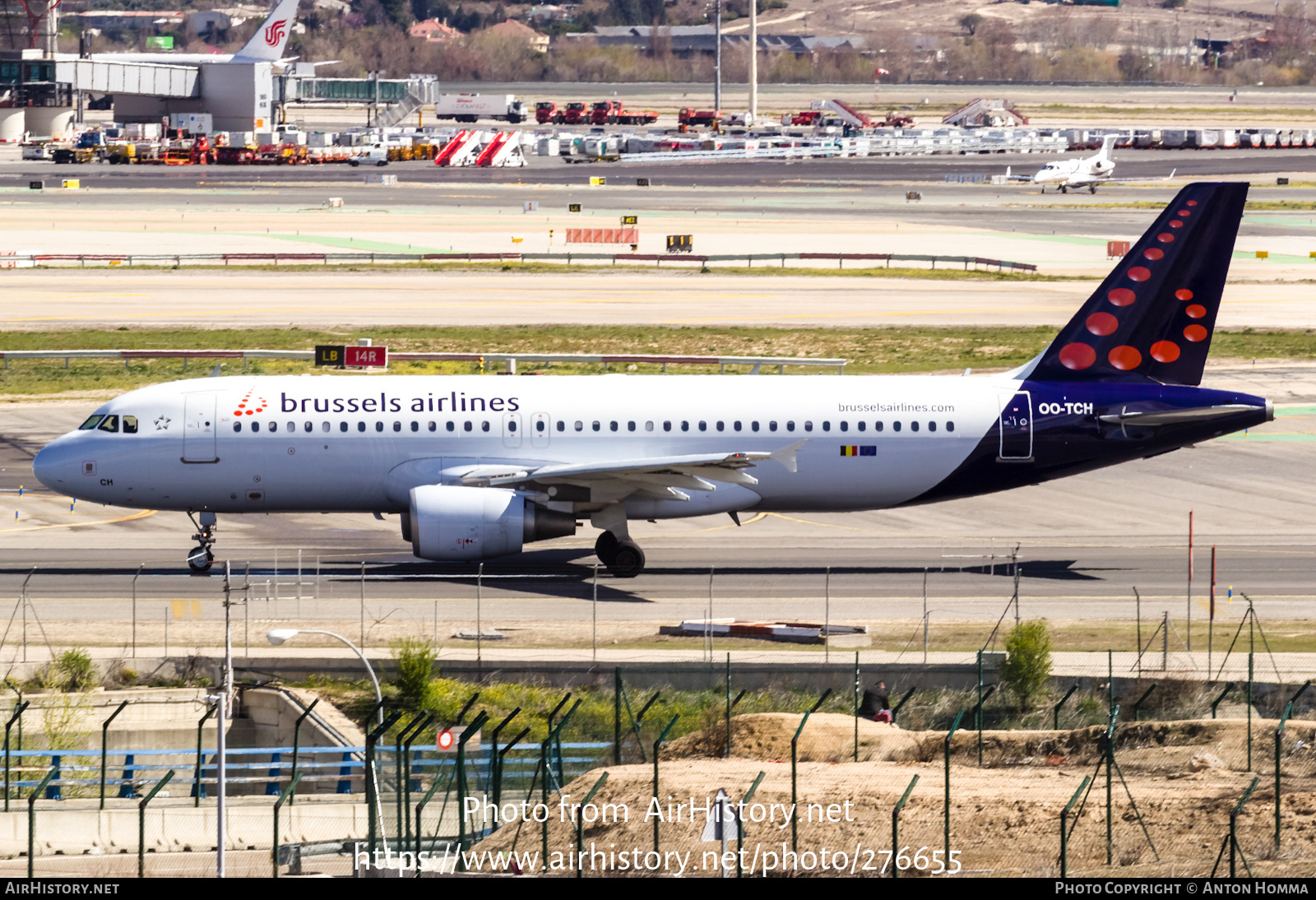 Aircraft Photo of OO-TCH | Airbus A320-214 | Brussels Airlines | AirHistory.net #276655