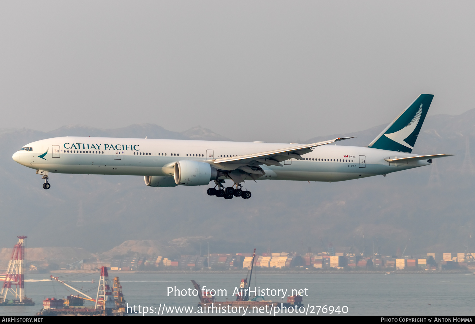 Aircraft Photo of B-KQF | Boeing 777-367/ER | Cathay Pacific Airways | AirHistory.net #276940