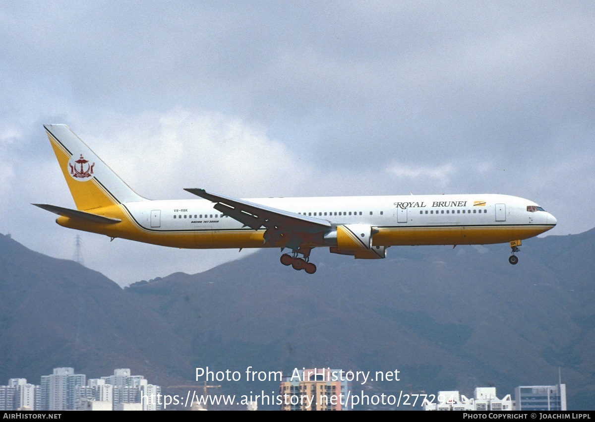 Aircraft Photo of V8-RBK | Boeing 767-33A/ER | Royal Brunei Airlines | AirHistory.net #277294