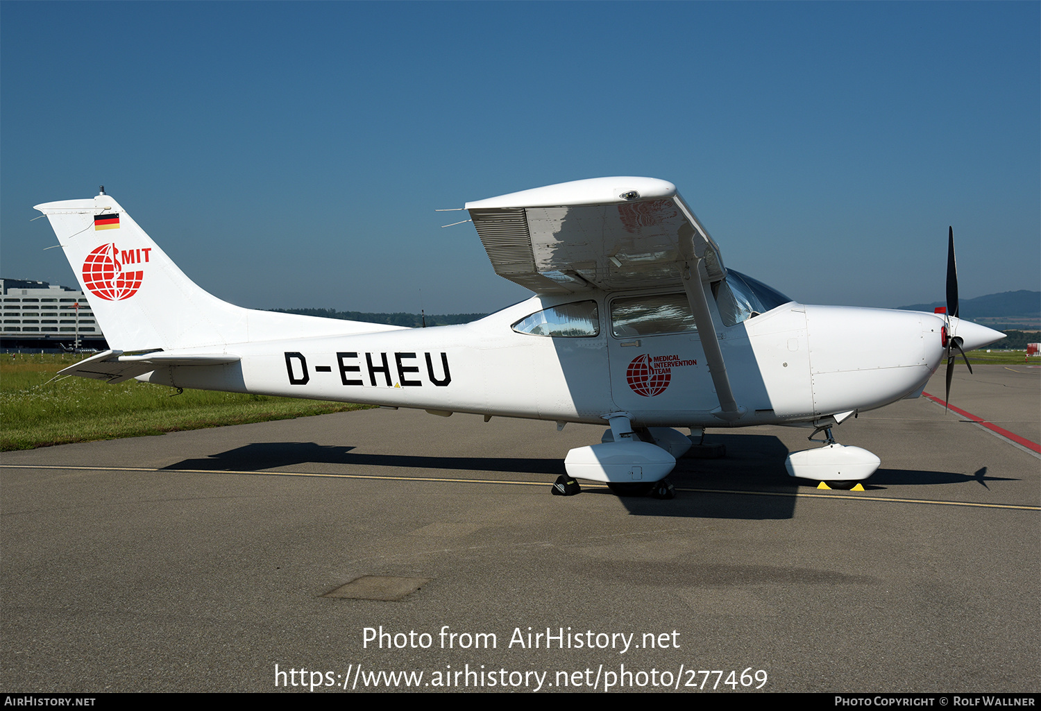 Aircraft Photo of D-EHEU | Cessna 182S Skylane | Medical Intervention Team - MIT | AirHistory.net #277469