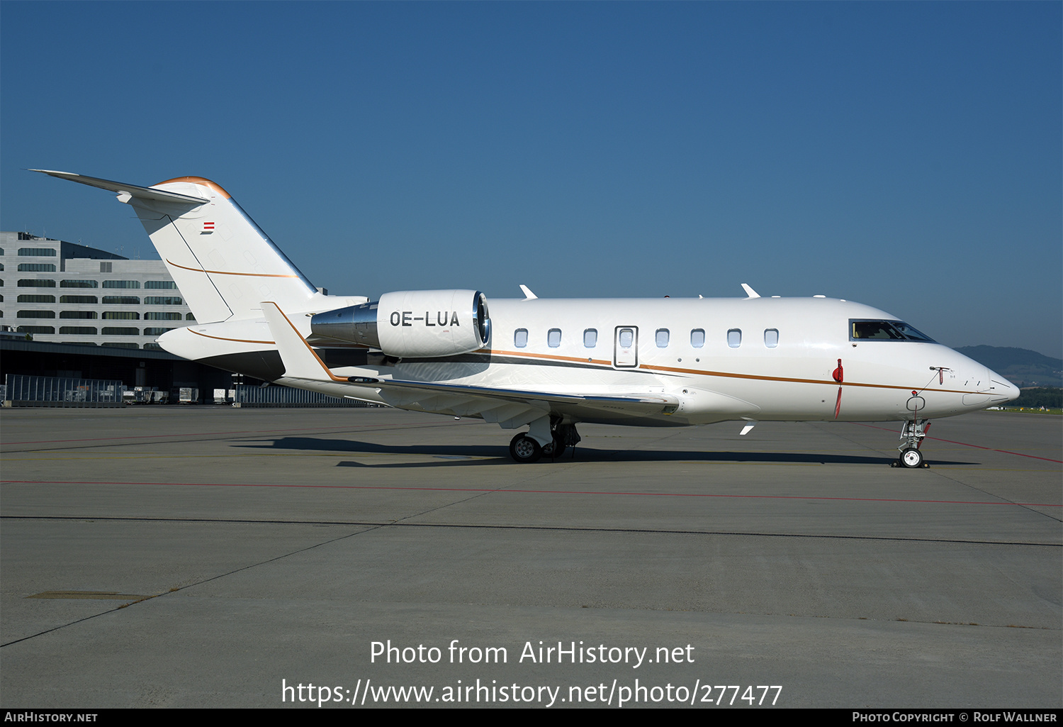 Aircraft Photo of OE-LUA | Bombardier Challenger 650 (CL-600-2B16) | AirHistory.net #277477