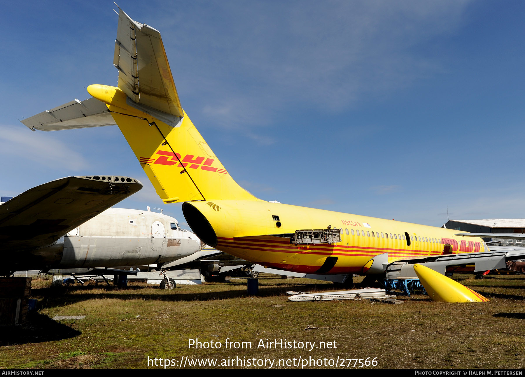 Aircraft Photo of N952AX | McDonnell Douglas DC-9-41 | DHL International | AirHistory.net #277566