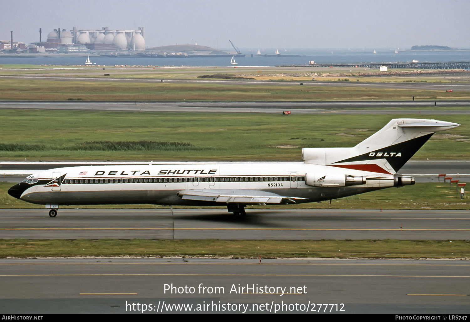 Aircraft Photo of N521DA | Boeing 727-232/Adv | Delta Shuttle | AirHistory.net #277712