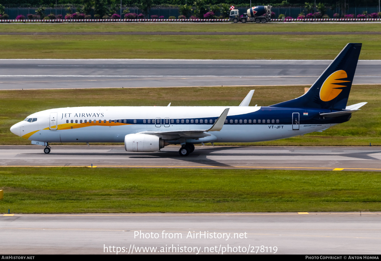 Aircraft Photo of VT-JFT | Boeing 737-8AL | Jet Airways | AirHistory.net #278119