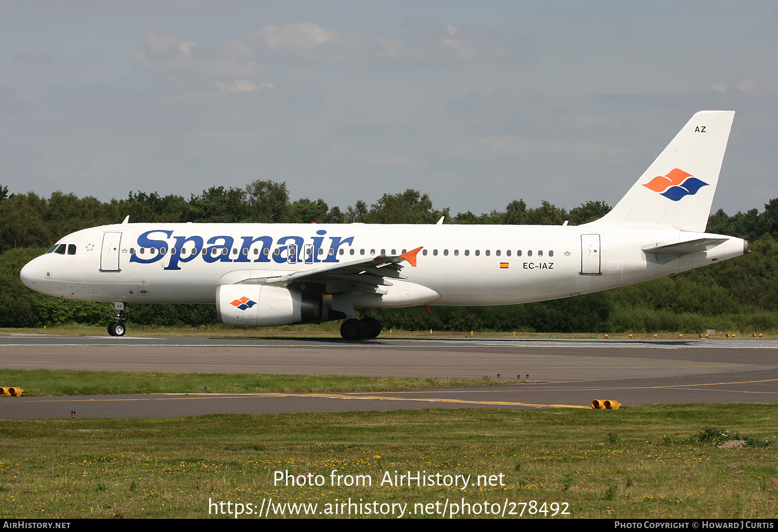 Aircraft Photo of EC-IAZ | Airbus A320-232 | Spanair | AirHistory.net #278492