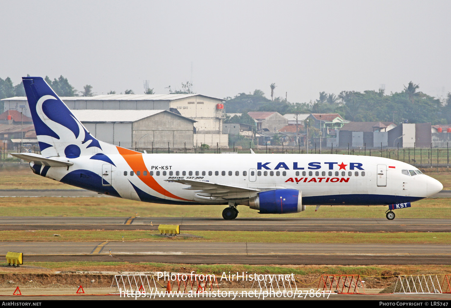 Aircraft Photo of PK-KST | Boeing 737-3M8 | KalStar Aviation | AirHistory.net #278617