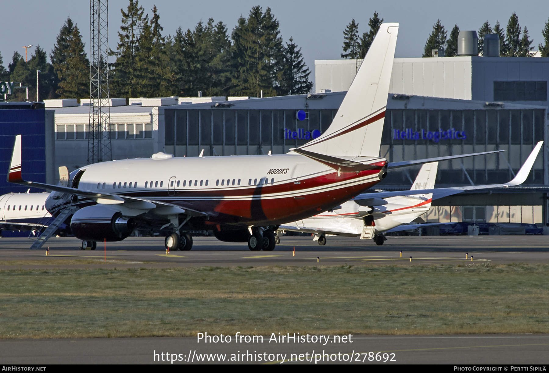 Aircraft Photo of N800KS | Boeing 737-7BC BBJ | AirHistory.net #278692