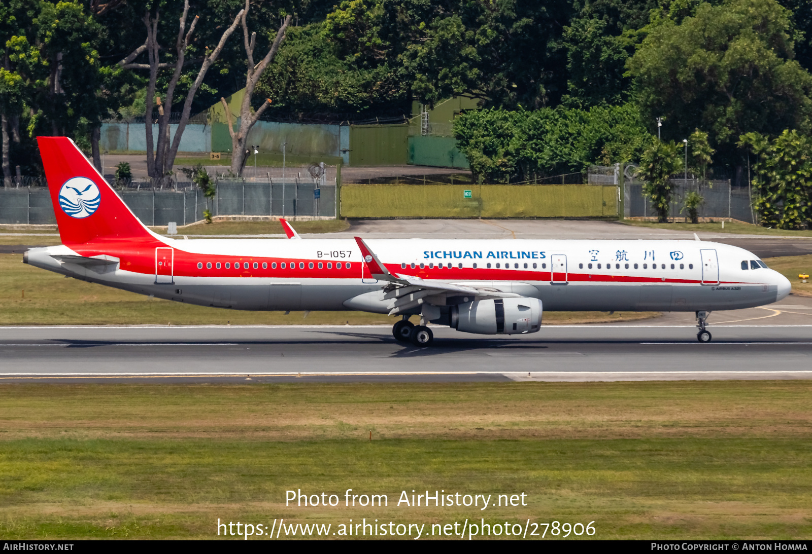 Aircraft Photo of B-1057 | Airbus A321-231 | Sichuan Airlines | AirHistory.net #278906