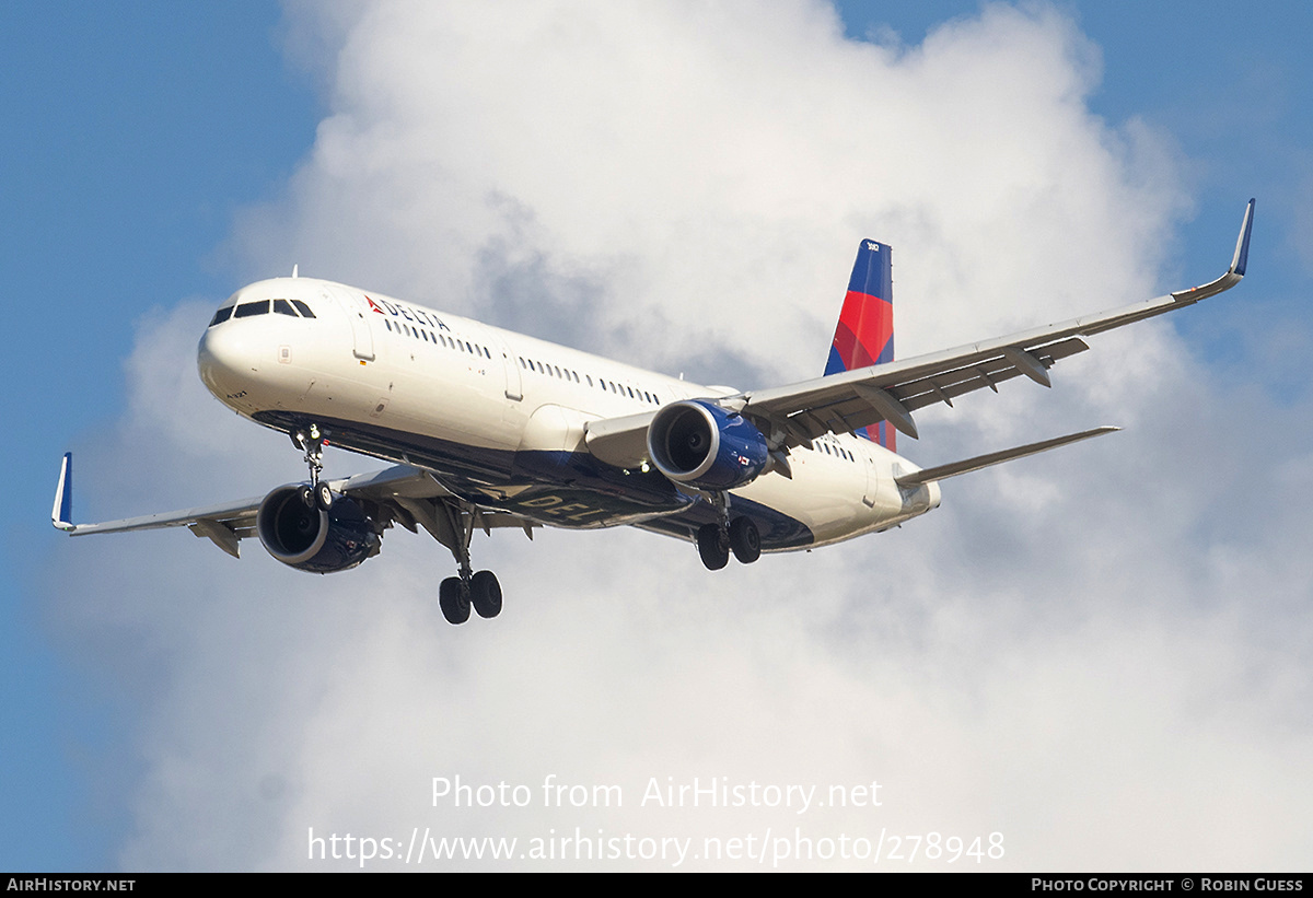 Aircraft Photo of N387DN | Airbus A321-211 | Delta Air Lines | AirHistory.net #278948