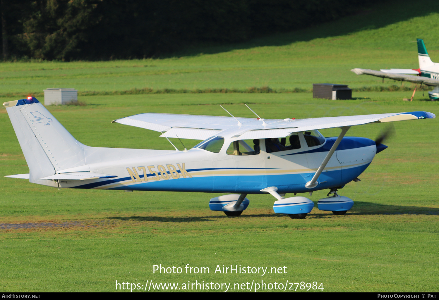 Aircraft Photo of N758BK | Cessna R172K Hawk XP | AirHistory.net #278984