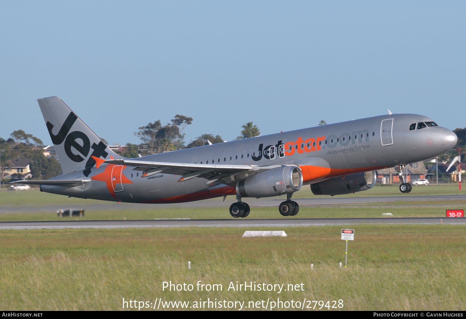 Aircraft Photo of VH-VGD | Airbus A320-232 | Jetstar Airways | AirHistory.net #279428