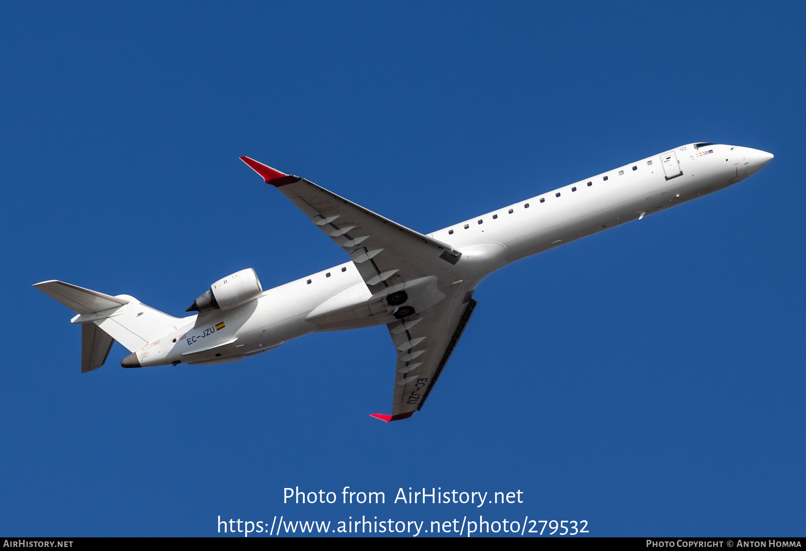 Aircraft Photo of EC-JZU | Bombardier CRJ-900ER (CL-600-2D24) | Scandinavian Airlines - SAS | AirHistory.net #279532