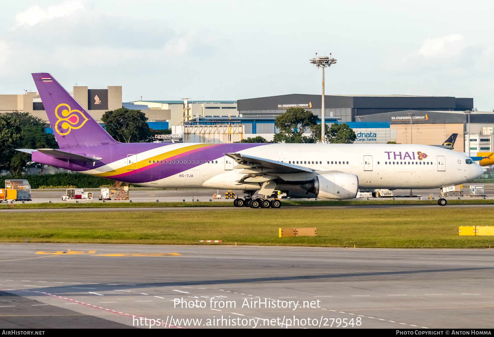 Aircraft Photo of HS-TJA | Boeing 777-2D7 | Thai Airways International | AirHistory.net #279548