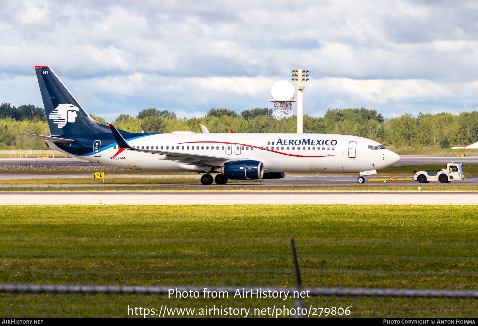 Aircraft Photo of N957AM | Boeing 737-852 | AeroMéxico | AirHistory.net #279806