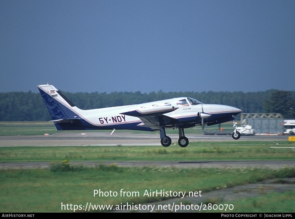 Aircraft Photo of 5Y-NDY | Cessna 340 | AirHistory.net #280070