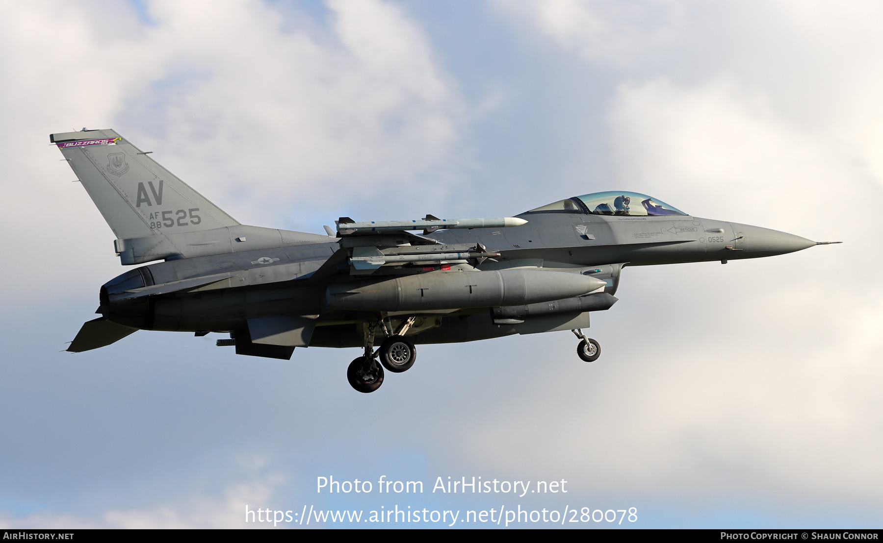 Aircraft Photo of 88-0525 / AF88-525 | General Dynamics F-16CM Fighting Falcon | USA - Air Force | AirHistory.net #280078