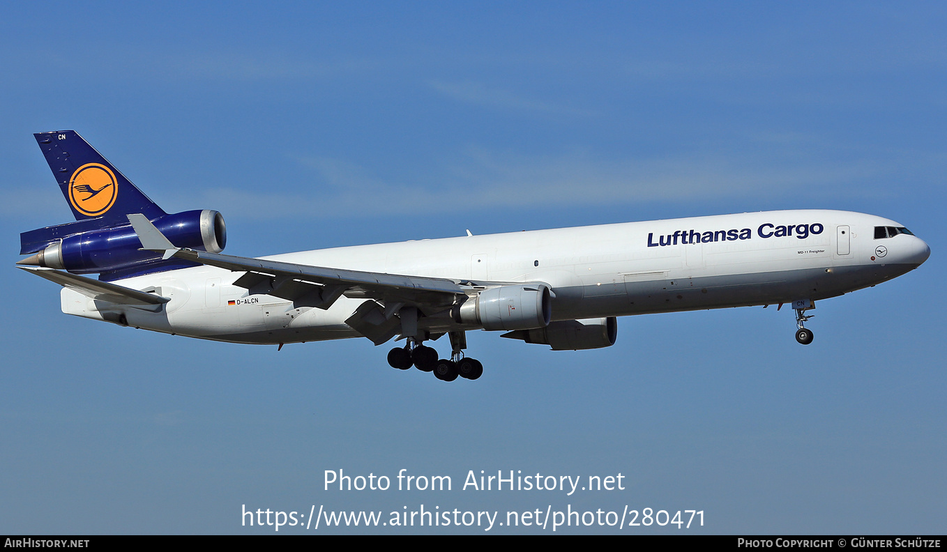 Aircraft Photo of D-ALCN | McDonnell Douglas MD-11F | Lufthansa Cargo | AirHistory.net #280471