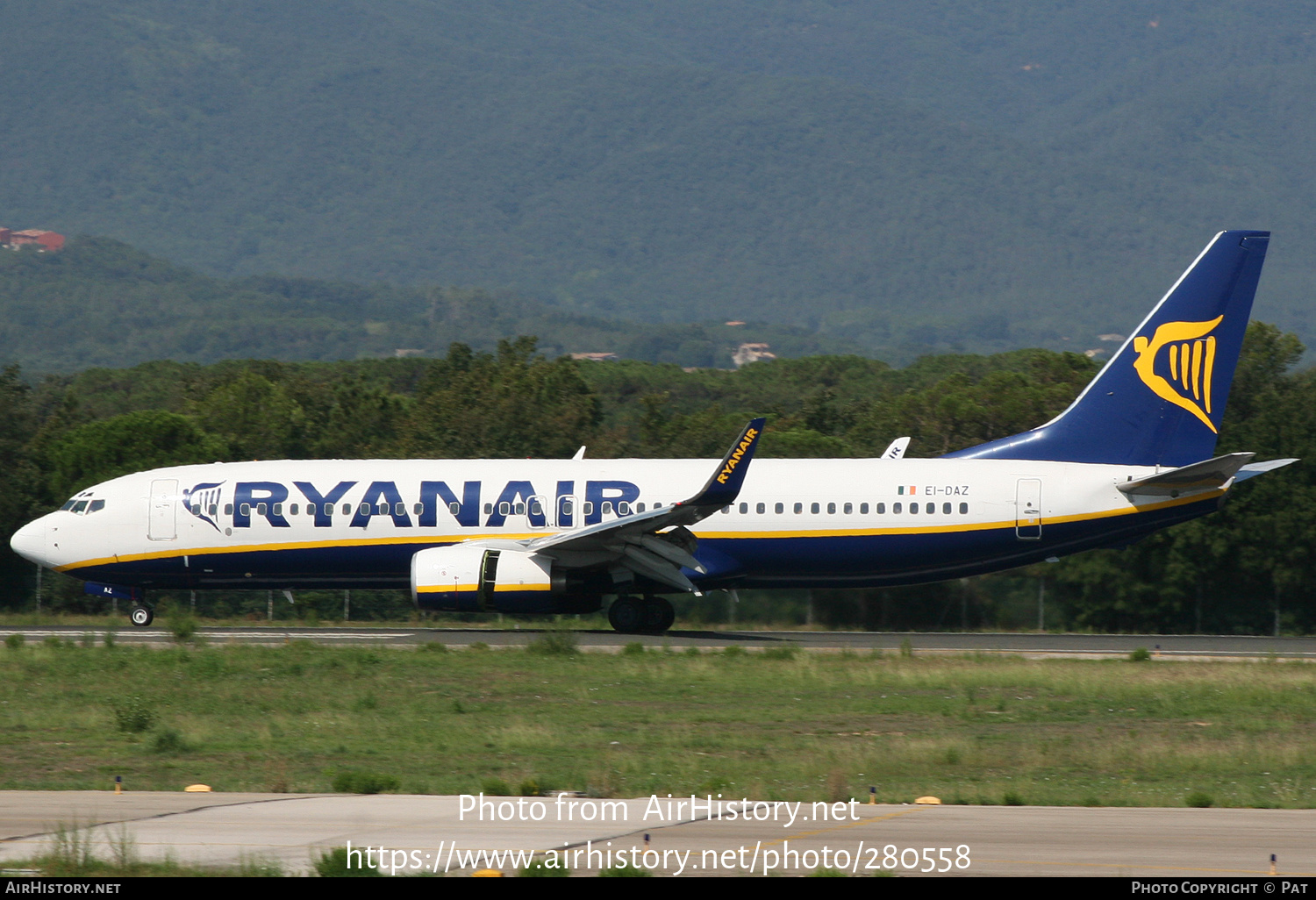 Aircraft Photo of EI-DAZ | Boeing 737-8AS | Ryanair | AirHistory.net #280558