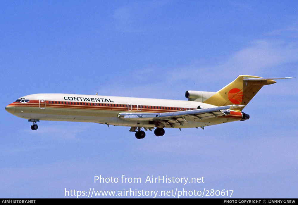 Aircraft Photo of N579PE | Boeing 727-243/Adv | Continental Airlines | AirHistory.net #280617