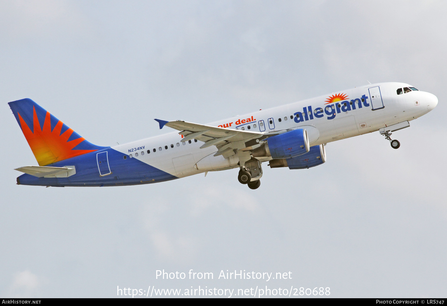 Aircraft Photo of N234NV | Airbus A320-214 | Allegiant Air | AirHistory.net #280688