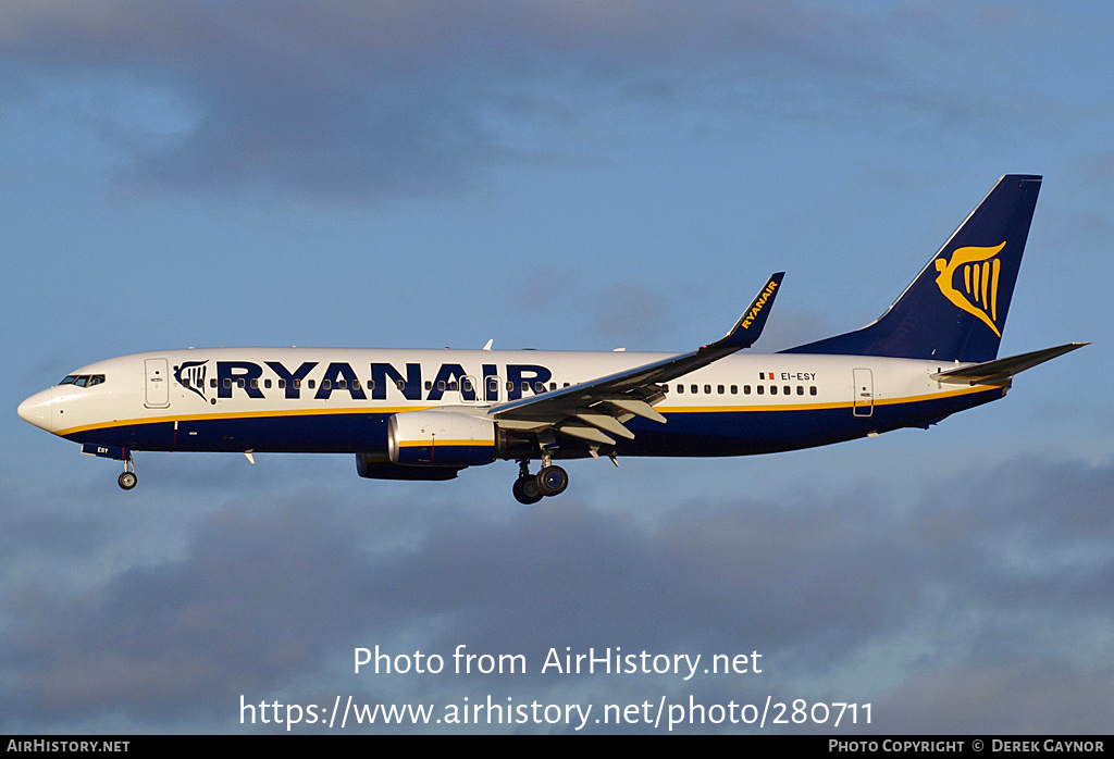 Aircraft Photo of EI-ESY | Boeing 737-8AS | Ryanair | AirHistory.net #280711