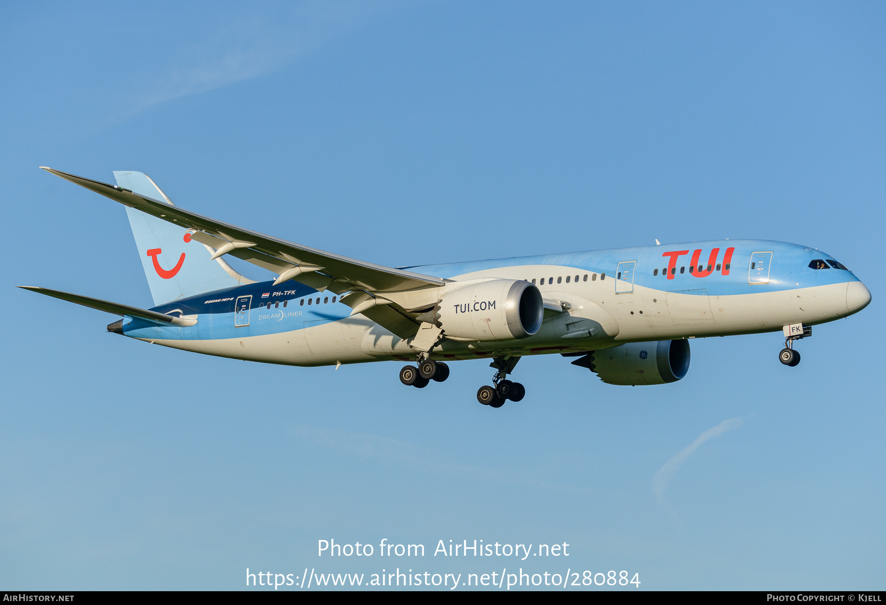 Aircraft Photo of PH-TFK | Boeing 787-8 Dreamliner | TUI | AirHistory.net #280884