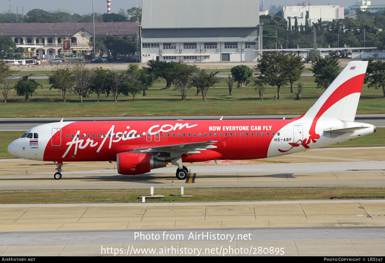 Aircraft Photo of HS-ABF | Airbus A320-216 | AirAsia | AirHistory.net #280895