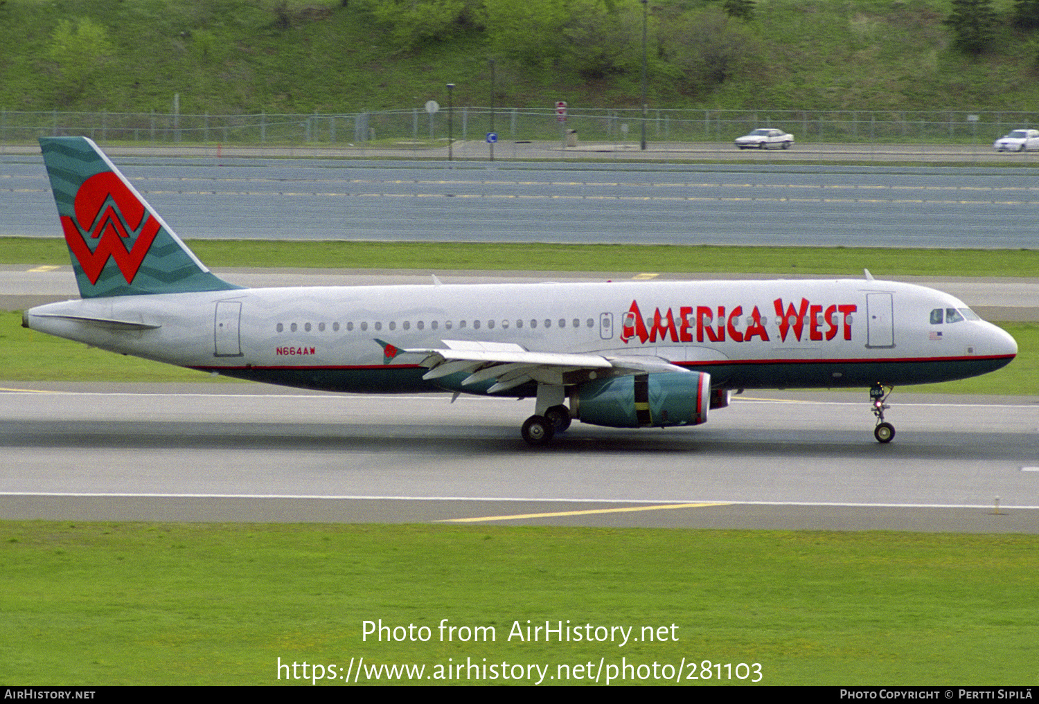 Aircraft Photo of N664AW | Airbus A320-232 | America West Airlines | AirHistory.net #281103