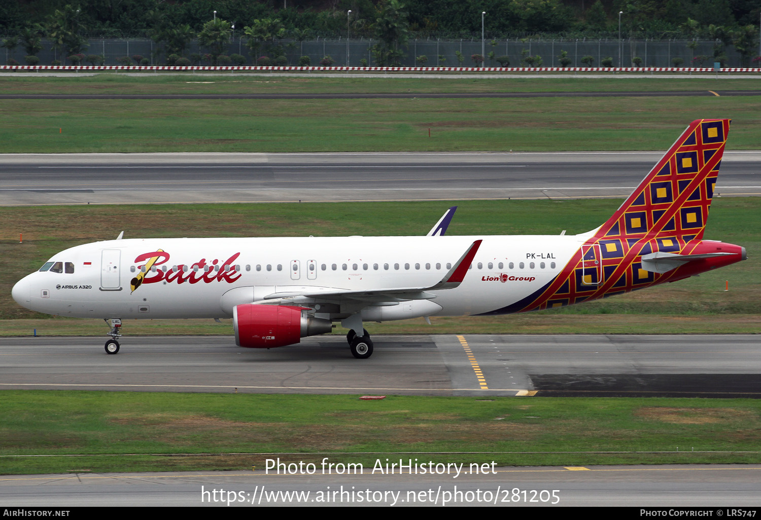 Aircraft Photo of PK-LAL | Airbus A320-214 | Batik Air | AirHistory.net #281205