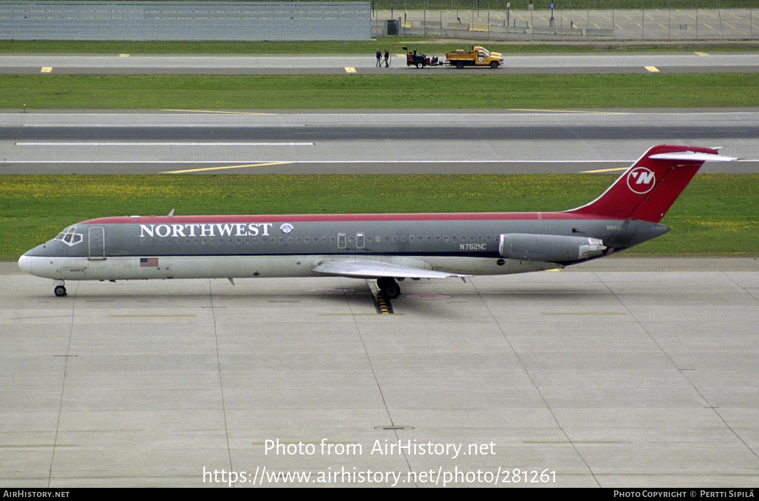 Aircraft Photo of N762NC | McDonnell Douglas DC-9-51 | Northwest Airlines | AirHistory.net #281261