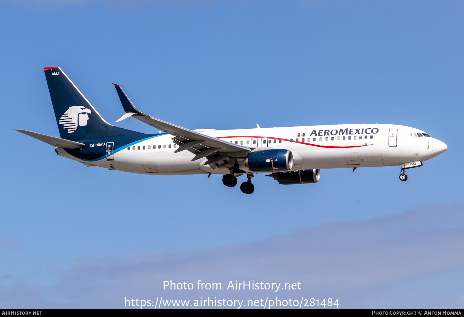 Aircraft Photo of XA-AMJ | Boeing 737-852 | AeroMéxico | AirHistory.net #281484